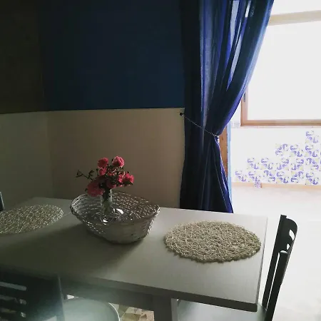 Le Lamie Apartment *